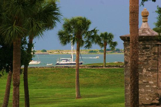 Ann O'Malley's Deli & Pub